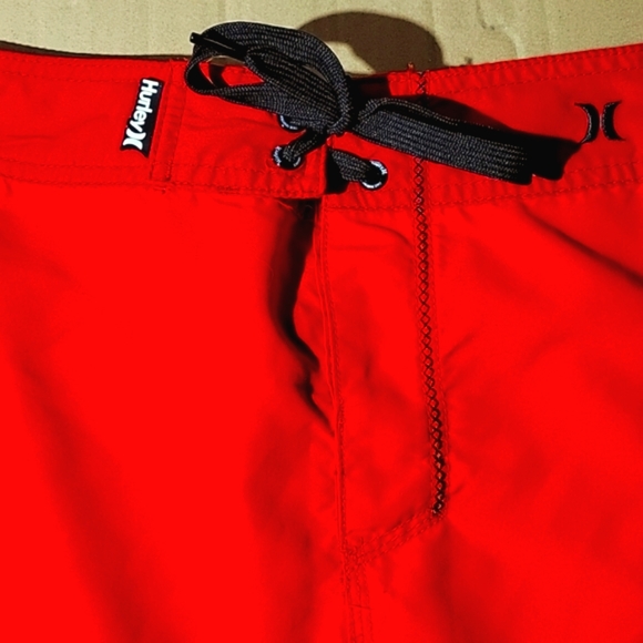 Hurley Boardshorts (34) - Picture 5 of 7
